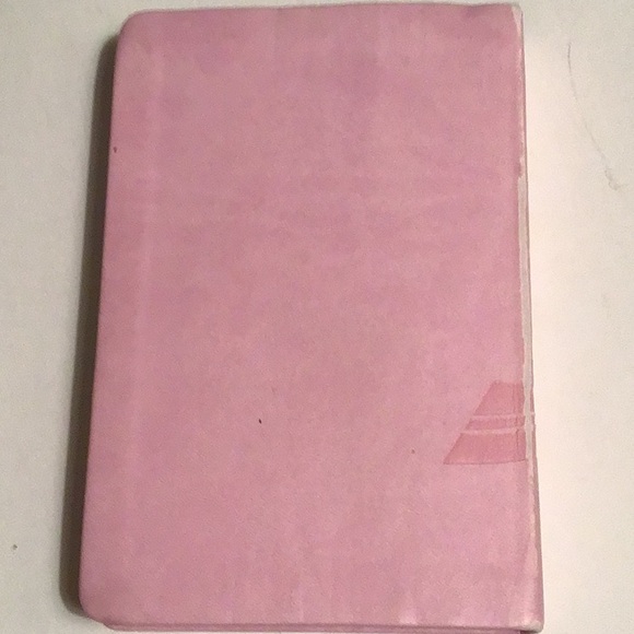 Here’s Hope Pink Ribbon Breast Cancer Awareness Holy Bible - Picture 4 of 10